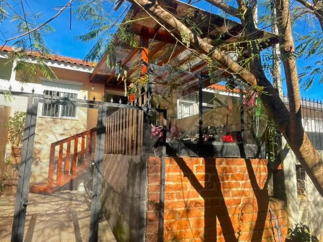 Casa / Sobrado para Venda em Gravataí/RS São Luiz 2 Quartos