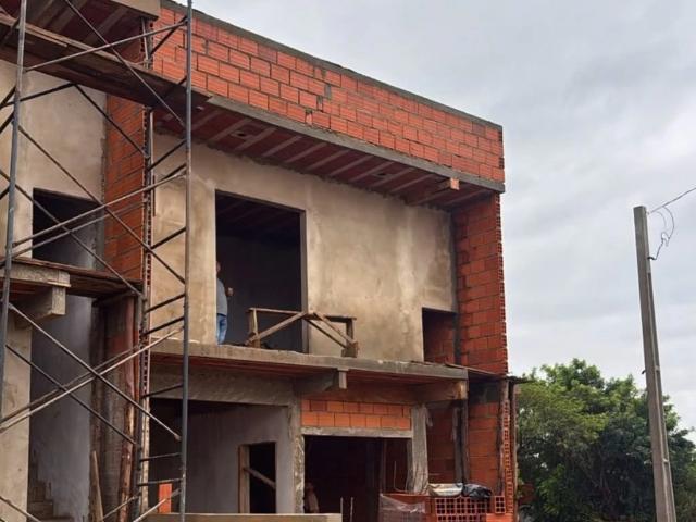 Casa / Sobrado para Venda em Gravataí/RS Terranova 3 Quartos