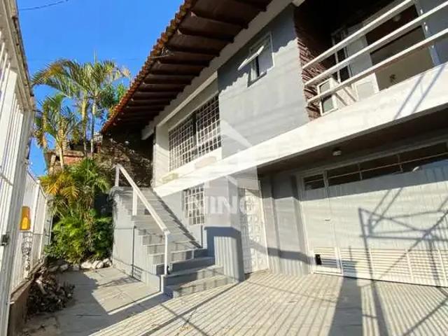 Casa / Sobrado para Venda em Gravataí/RS Vera Cruz 3 Quartos