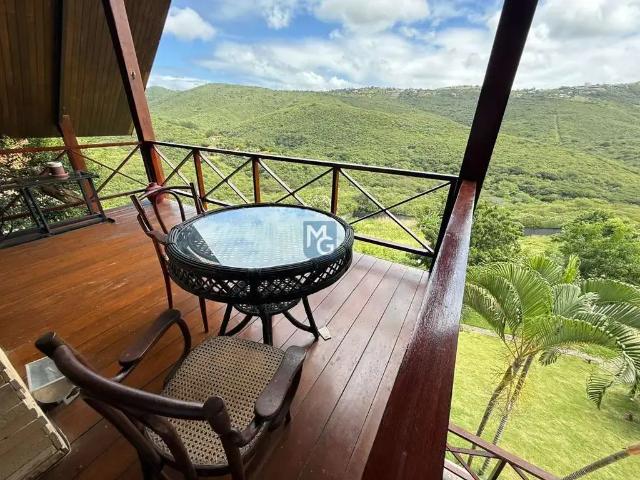 Casa / Sobrado para Venda em Gravatá/PE Alpes Suiços 4 Quartos
