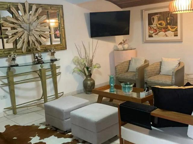 Casa / Sobrado para Venda em Gravatá/PE Alpes Suiços 5 Quartos