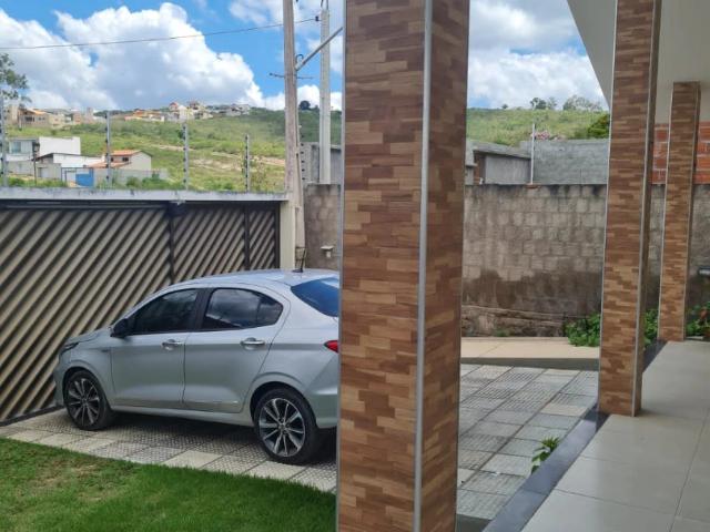 Casa / Sobrado para Venda em Gravatá/PE Porta Florada 3 Quartos