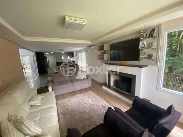 Casa / Sobrado para Venda em Gramado/RS Carniel 4 Quartos