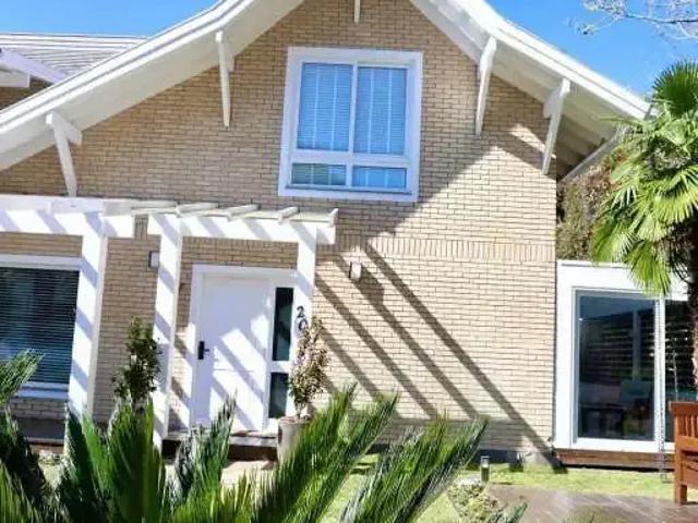 Casa / Sobrado para Venda em Gramado/RS Centro 3 Quartos