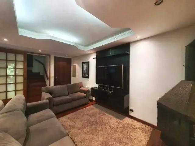Casa / Sobrado para Venda em Gramado/RS Centro 4 Quartos