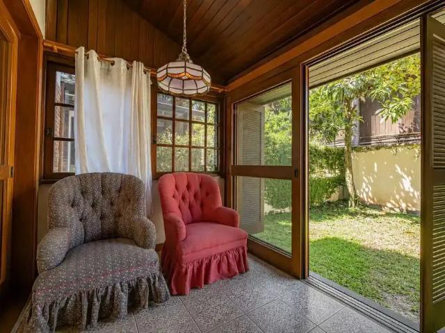 Casa / Sobrado para Venda em Gramado/RS Centro 4 Quartos