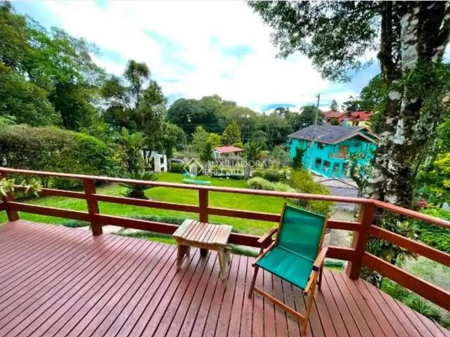 Casa / Sobrado para Venda em Gramado/RS Centro 4 Quartos