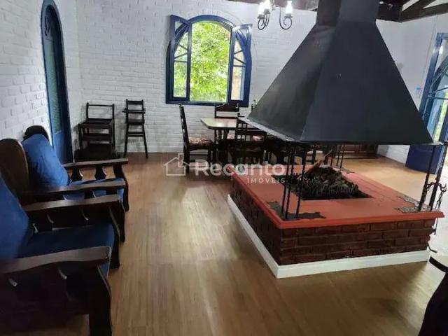 Casa / Sobrado para Venda em Gramado/RS Lago Negro 2 Quartos