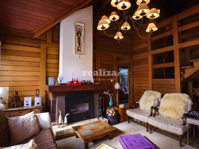 Casa / Sobrado para Venda em Gramado/RS Moura 3 Quartos