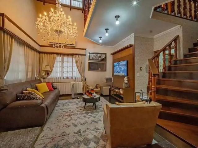 Casa / Sobrado para Venda em Gramado/RS Planalto 4 Quartos