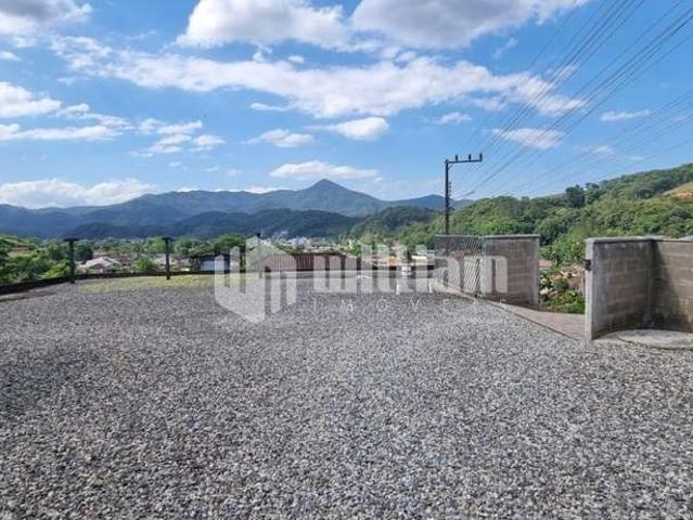 Casa / Sobrado para Venda em Guabiruba/SC Centro 3 Quartos