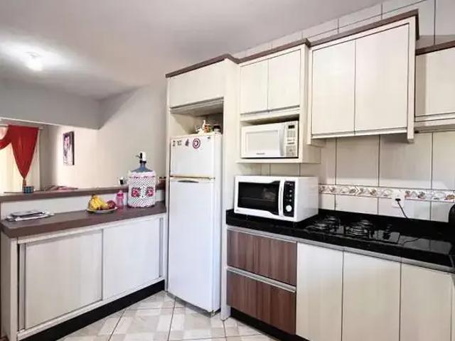 Casa / Sobrado para Venda em Guabiruba/SC Centro 2 Quartos