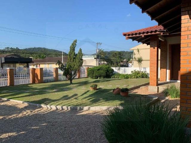 Casa / Sobrado para Venda em Guabiruba/SC Centro 4 Quartos
