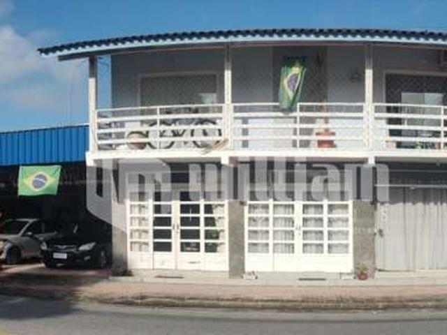 Casa / Sobrado para Venda em Guabiruba/SC Centro