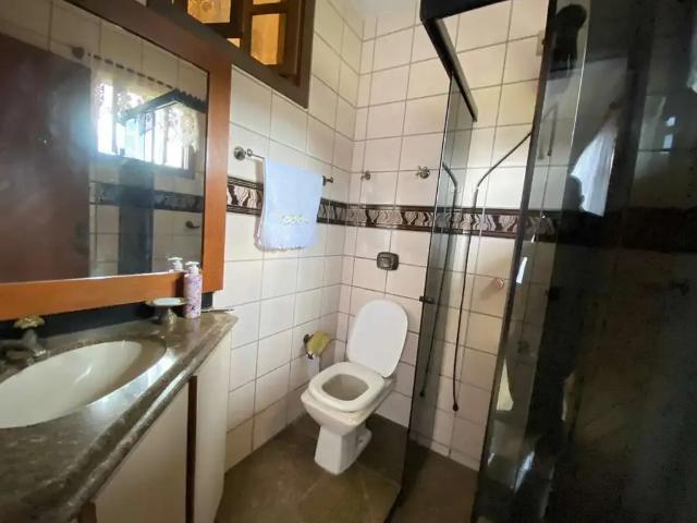 Casa / Sobrado para Venda em Guabiruba/SC Centro 8 Quartos
