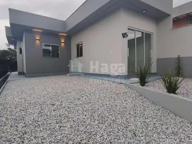 Casa / Sobrado para Venda em Guabiruba/SC Lageado Baixo 2 Quartos