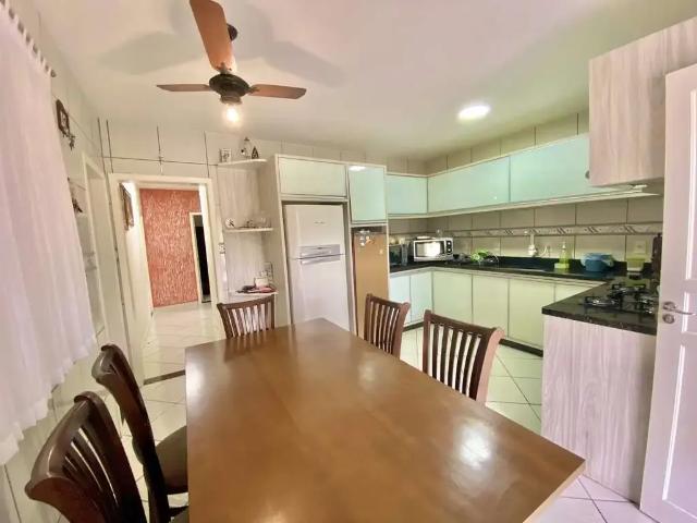 Casa / Sobrado para Venda em Guabiruba/SC São Pedro 3 Quartos