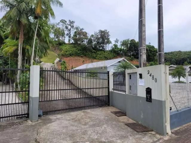Casa / Sobrado para Venda em Guabiruba/SC São Pedro 3 Quartos