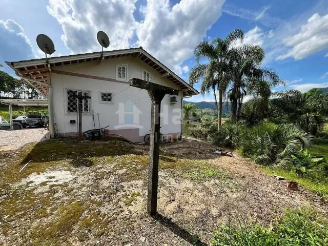 Casa / Sobrado para Venda em Guabiruba/SC São Pedro 3 Quartos