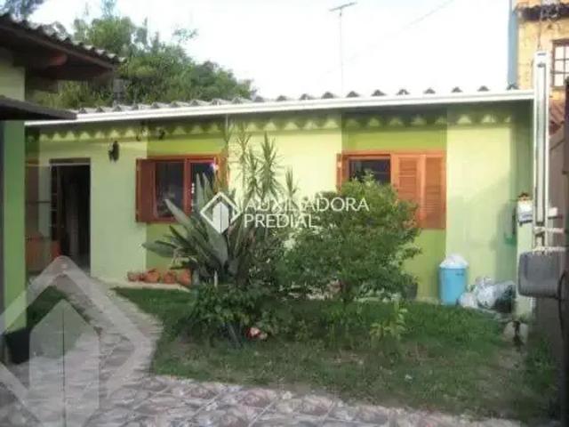Casa / Sobrado para Venda em Guaíba/RS Centro 3 Quartos