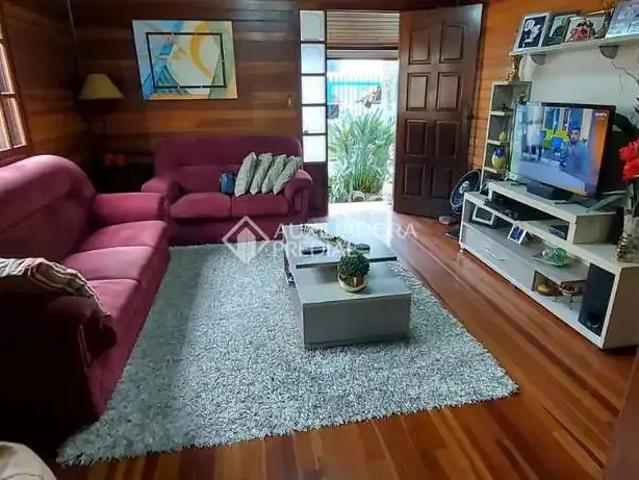 Casa / Sobrado para Venda em Guaíba/RS Centro 2 Quartos