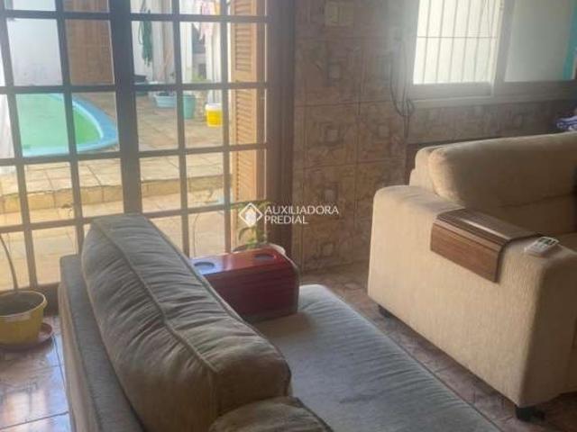 Casa / Sobrado para Venda em Guaíba/RS Centro 2 Quartos