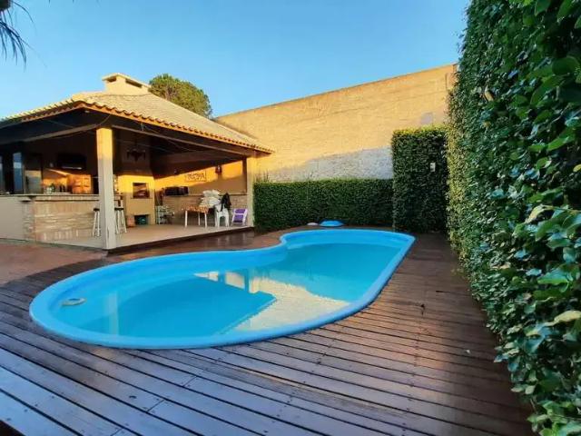 Casa / Sobrado para Venda em Guaíba/RS Engenho 3 Quartos