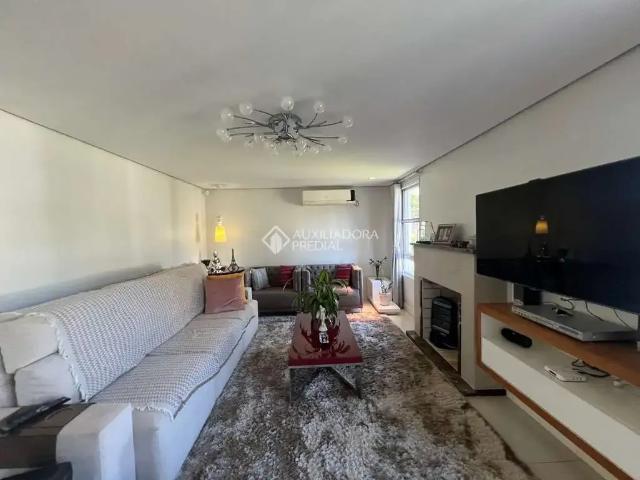 Casa / Sobrado para Venda em Guaíba/RS Flórida 3 Quartos