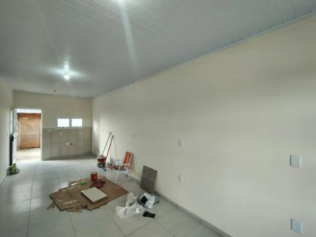 Casa / Sobrado para Venda em Guaíba/RS Jardim dos Lagos 2 Quartos