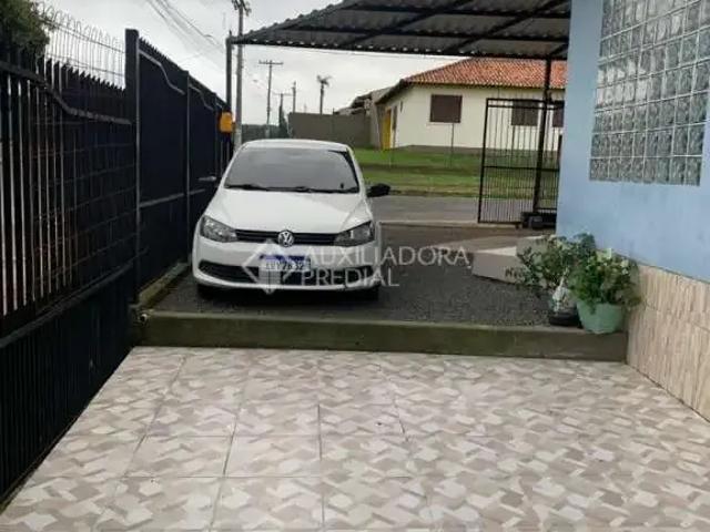 Casa / Sobrado para Venda em Guaíba/RS Jardim dos Lagos 4 Quartos