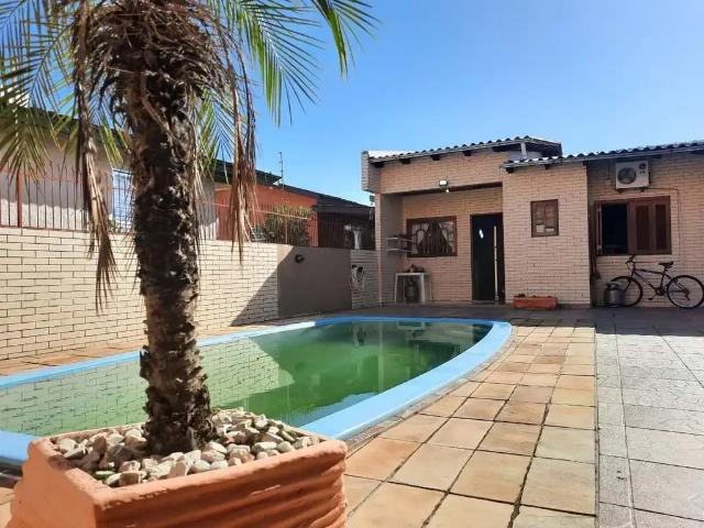 Casa / Sobrado para Venda em Guaíba/RS Jardim Santa Rita 3 Quartos
