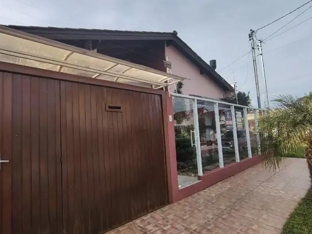Casa / Sobrado para Venda em Guaíba/RS Morada da Colina 3 Quartos