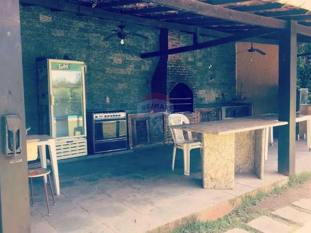 Casa / Sobrado para Venda em Guapimirim/RJ Centro 6 Quartos