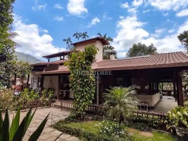 Casa / Sobrado para Venda em Guapimirim/RJ Quinta Mariana 4 Quartos