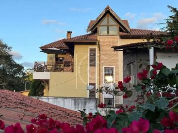Casa / Sobrado para Venda em Guaramiranga/CE Centro 4 Quartos