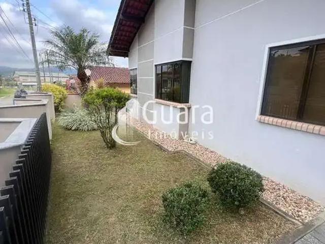 Casa / Sobrado para Venda em Guaramirim/SC Avaí 3 Quartos