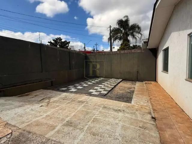 Casa / Sobrado para Venda em Guarapuava/PR Conradinho 3 Quartos