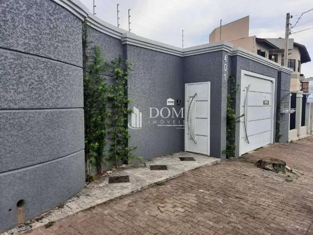 Casa / Sobrado para Venda em Guarapuava/PR Centro 3 Quartos