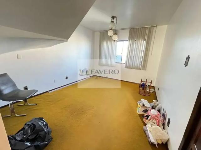 Casa / Sobrado para Venda em Guarapuava/PR Dos Estados 3 Quartos