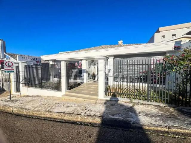 Casa / Sobrado para Venda em Guarapuava/PR Centro
