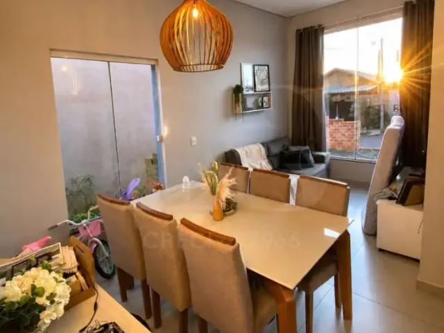 Casa / Sobrado para Venda em Guarapuava/PR Alto Cascavel 3 Quartos