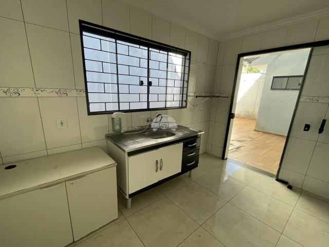 Casa / Sobrado para Venda em Guarapuava/PR Alto da XV 3 Quartos
