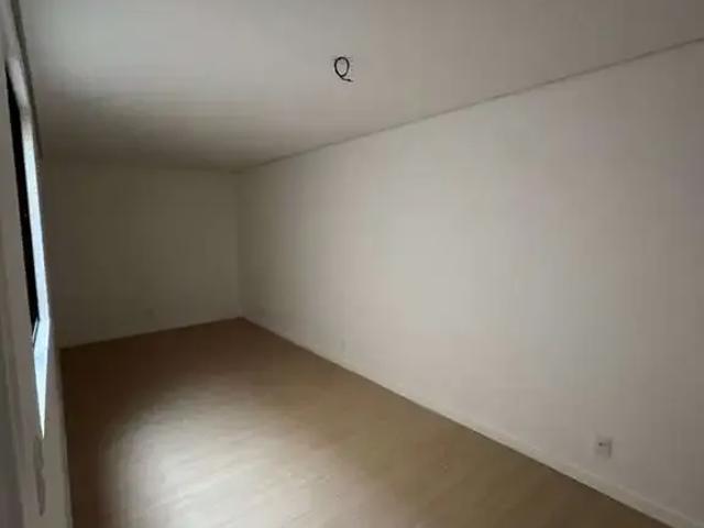 Casa / Sobrado para Venda em Guarapuava/PR Alto da XV 3 Quartos