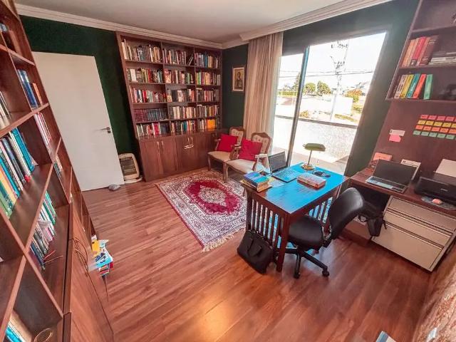 Casa / Sobrado para Venda em Guarapuava/PR Boqueirão 3 Quartos