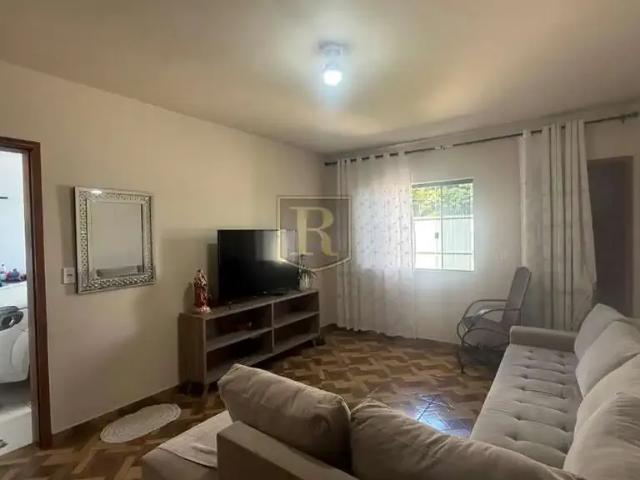 Casa / Sobrado para Venda em Guarapuava/PR Boqueirão 3 Quartos