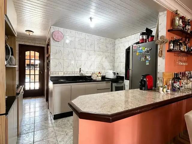 Casa / Sobrado para Venda em Guarapuava/PR Boqueirão 3 Quartos