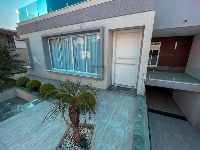 Casa / Sobrado para Venda em Guarapuava/PR Batel 5 Quartos