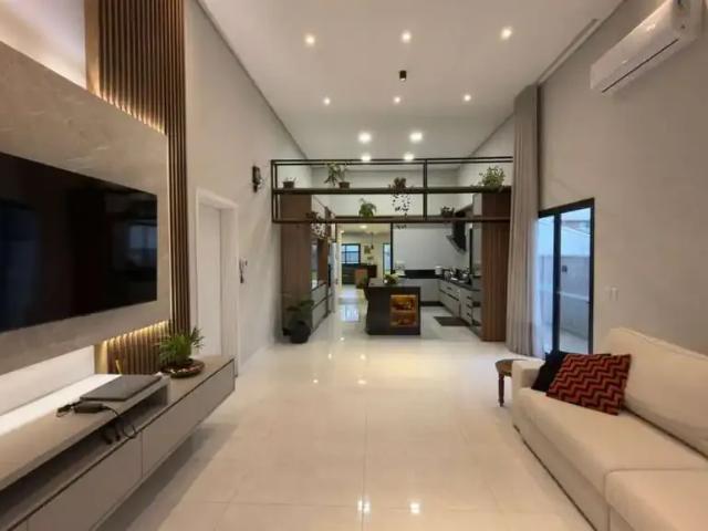 Casa / Sobrado para Venda em Guarapuava/PR Dos Estados 3 Quartos