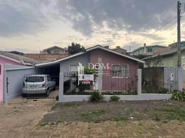 Casa / Sobrado para Venda em Guarapuava/PR Industrial 3 Quartos