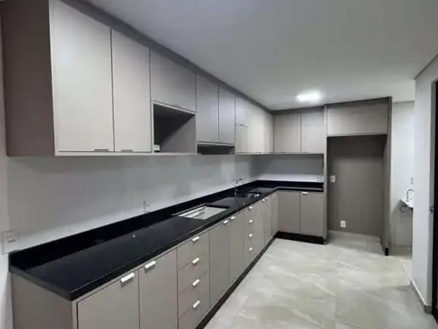 Casa / Sobrado para Venda em Guarapuava/PR Morro Alto 3 Quartos